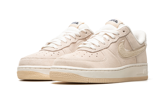 AIR FORCE 1 '07 SE MNS WMNS "Phantom / Sanddrift Fleece" DQ7583 001