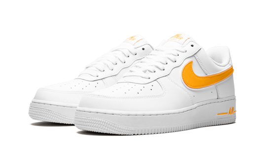 Air Force 1 07 3 "University Gold" AO2423 105