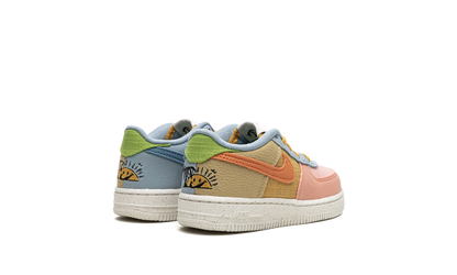 Air Force 1 LV8 TD "Next Nature" DM1009 700