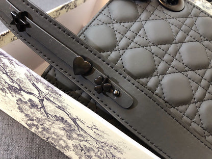 MEDIUM LADY 20 BAG CALFSKIN