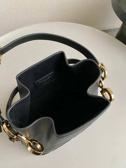 MEDIUM C'EST 24 CD-EMBOSSED CALFSKIN