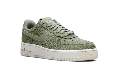 AIR FORCE 1 '07 WMNS "Green" FV6519-200