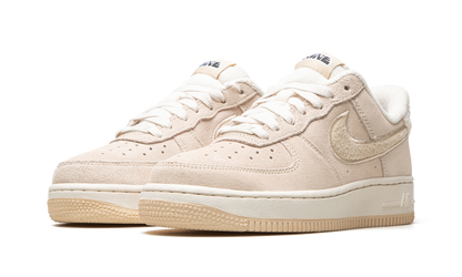 AIR FORCE 1 '07 SE MNS WMNS "Phantom / Sanddrift Fleece" DQ7583 001