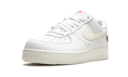 Air Force 1 Low "Valentines Day 2021" DD7117 100