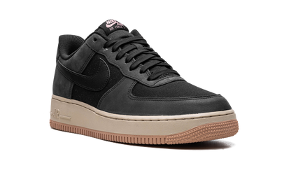 Air Force 1 Low '07 LX "Black Red Stardust" FB8876 001