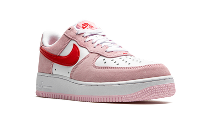 Air Force 1 Low "Valentine's Day Love Letter" DD3384 600