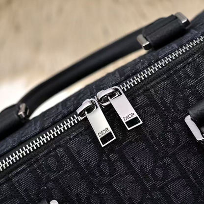 Weekender 40 Dior Oblique Jacquard  Black Grained Calfskin Frabic