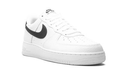 Air Force 1 Low '07 "White / Black" CT2302 100