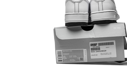 Air Force 1 Low '07 GS "Contrast Stitching - White / Black" CW1575 104