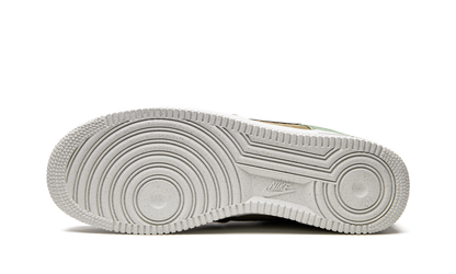 Air Force 1 Low "Toasty" DC8744 300