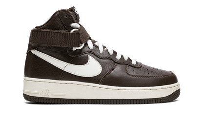 Air Force 1 HI Retro QS "Chocolate" 743546 200