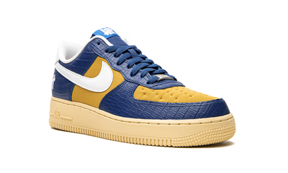 Air Force 1 Low "Undefeated - Blue Croc" DM8462 400