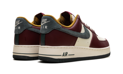 Air Force 1 "Dark Team Red Vintage Green" HQ3612 113