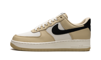 Air Force 1 '07 LX Low "Team Gold" DV7186 700