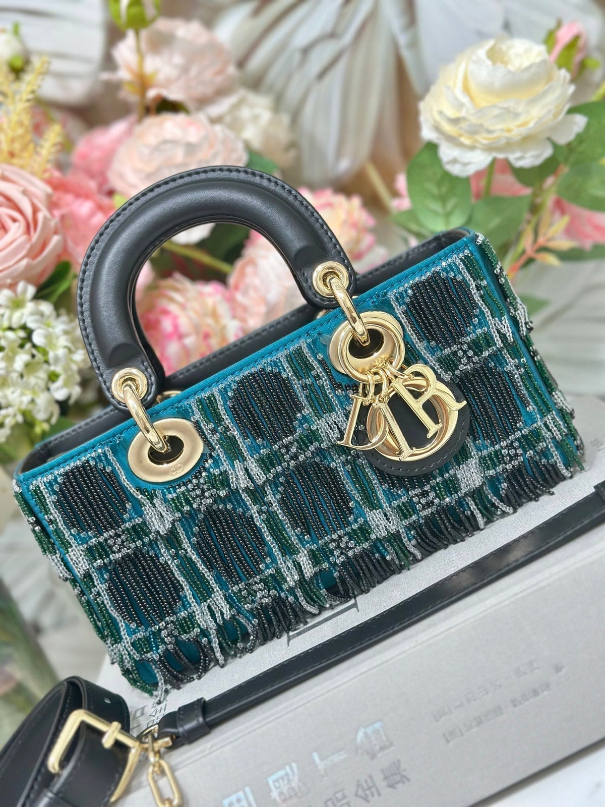 Dior 2026 Lady Dior Embroidered Bag 22cm Leather