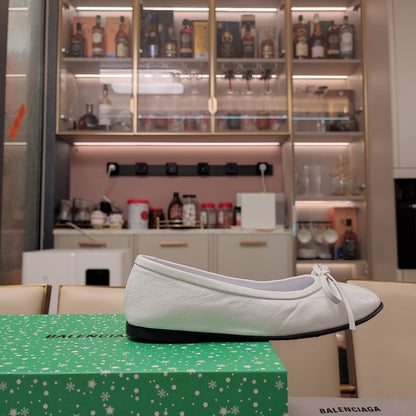 Balen 25 bow ballet flat white sheepskin 184479