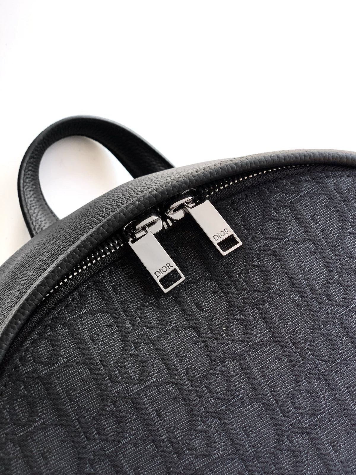 Dior  Rider 2.0 Zipper Backpack Black Cowhide 336219