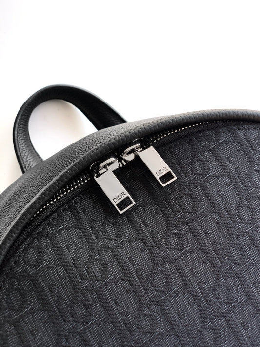 Dior  Rider 2.0 Zipper Backpack Black Cowhide 336219