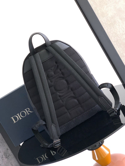 Dior  Rider 2.0 Zipper Backpack Black Cowhide 336219