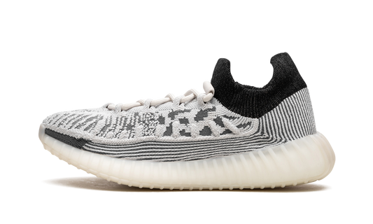 Yeezy Boost 350 V2 "Panda" IG9608