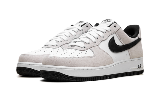 Air Force 1 Low '07 LV8 "White Black" IB6388 100