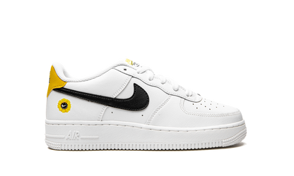AIr Force 1 LV8 (GS) "Have a Nike Day - Daisy" DM0983 100