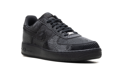 Kobe Bryant x Air Force 1 Low "Black" IB0018 003