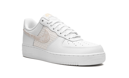 AIR FORCE 1 '07 SE MNS WMNS "Flower Swoosh" DO9458 100