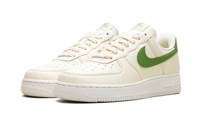 NIKE AIR FORCE 1 '07 LO WMNS "COCONUT MILK" DV3808 102