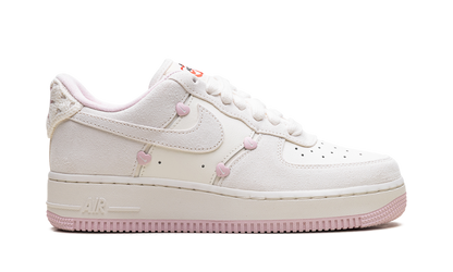 Air Force 1 Low WMNS "Valentine's Day" HV5992 111