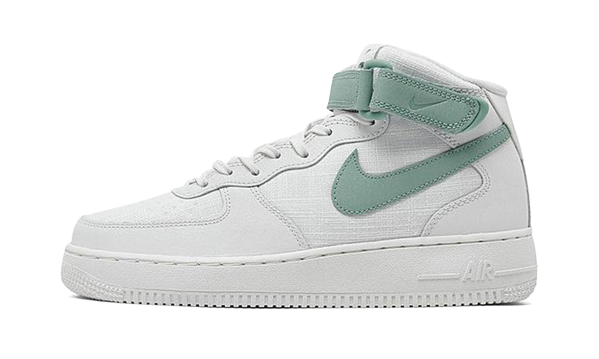 AIR FORCE 1 '07 MID MNS WMNS "Summit White / Sail" DD9625 103