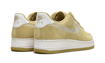 Air Force 1 Low '07 LV8 "Buff Gold Sail Embroidered Swoosh" HJ4465 700