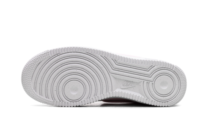 AIR FORCE 1 '07 WMNS "Pink Foam" HF2014 600