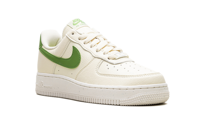NIKE AIR FORCE 1 '07 LO WMNS "COCONUT MILK" DV3808 102