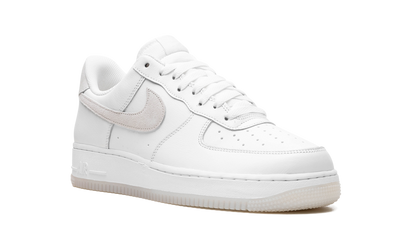 Air Force 1 '07 LV8 "Summit White" FN5832 100