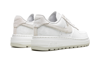 Air Force 1 Luxe "Summit White" DD9605 100