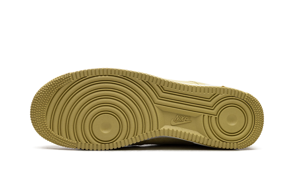 Air Force 1 Low '07 LV8 "Buff Gold Sail Embroidered Swoosh" HJ4465 700