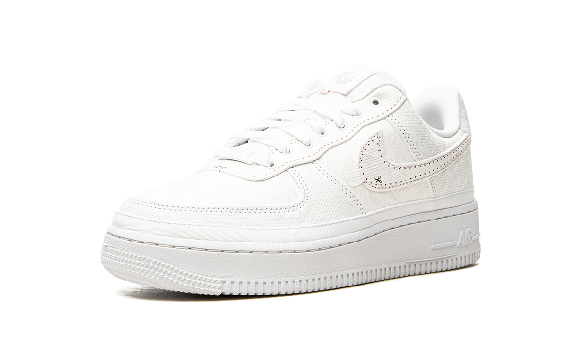 AIR FORCE 1 LO LX WMNS "Reveal" CJ1650 101