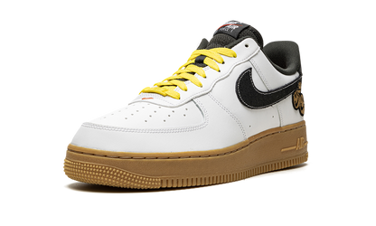 Air Force 1 Low '07 LV8 "Go The Extra The Smile" DO5853 100