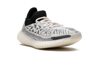 Yeezy Boost 350 V2 "Panda" IG9608