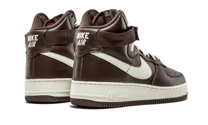 Air Force 1 HI Retro QS "Chocolate" 743546 200