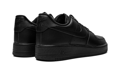Air Force 1 Low '07 "Triple Black" 315122 001