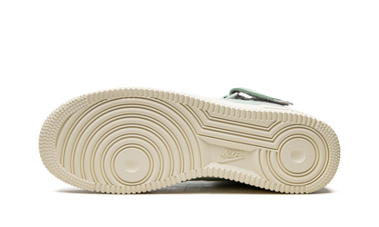 Air Force 1 Mid '07 LX "Grey Fog Enamel Green" DQ8766 002