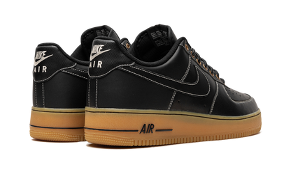 Air Force 1 "Black/Sail/Gum" 488298 067